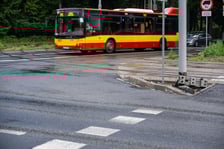 Skrzyżowanie alei Wielkiej Wyspy z ulicą Mickiewicza i aleją Paderewskiego